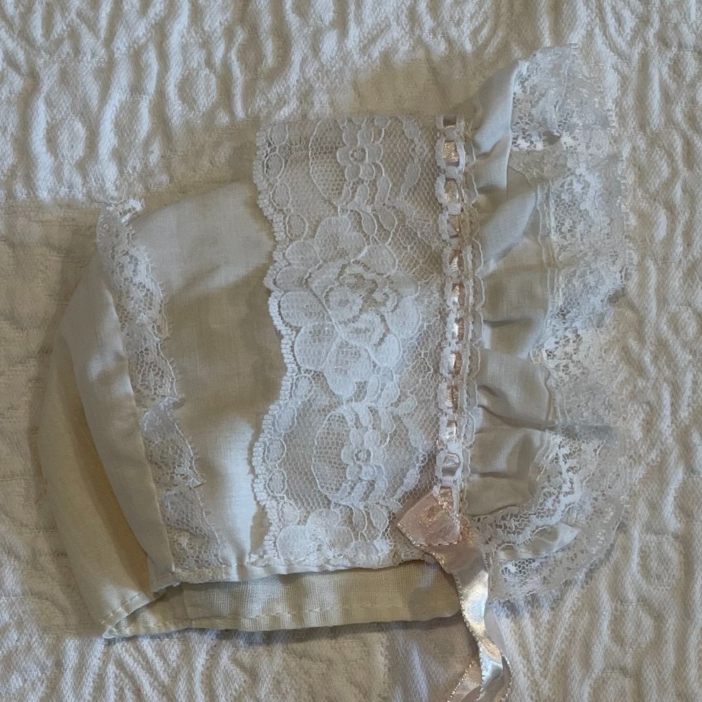Handmade bonnet